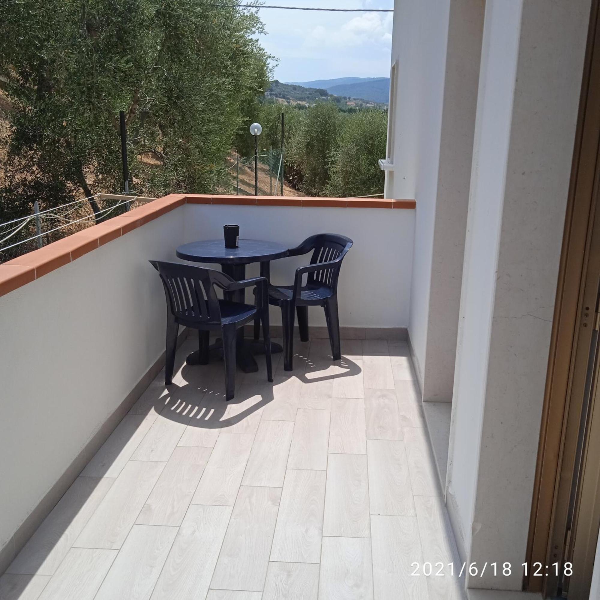 Bed And Breakfast Arcobaleno Пешичи Стая снимка