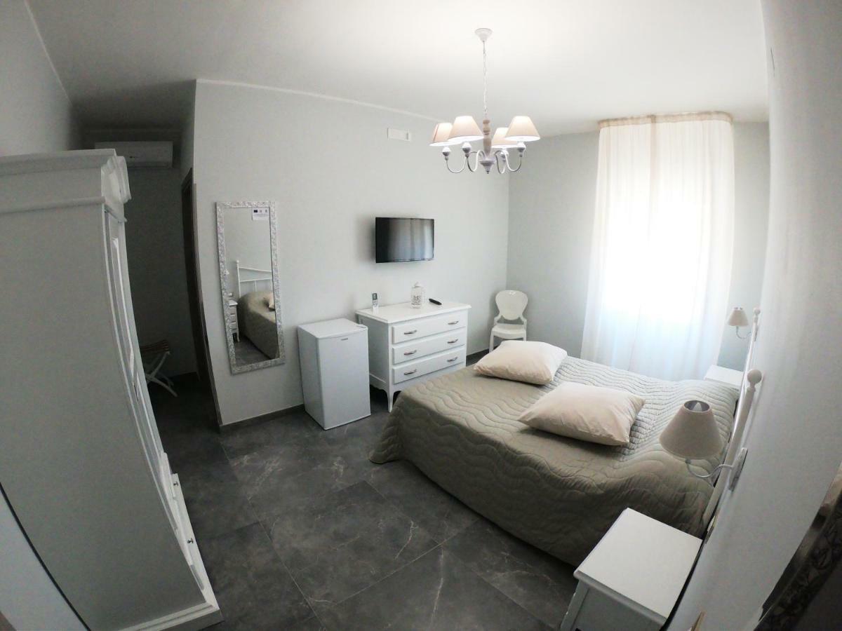 Bed And Breakfast Arcobaleno Пешичи Екстериор снимка